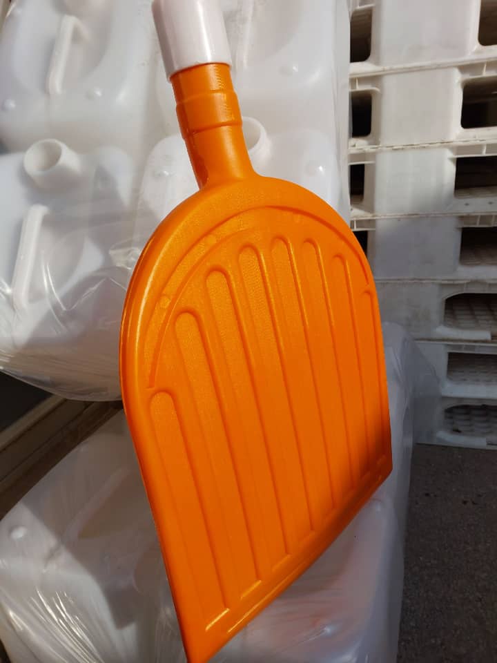 تولید و فروش عمده گالن صنعتی کاراپلاست در تبریز